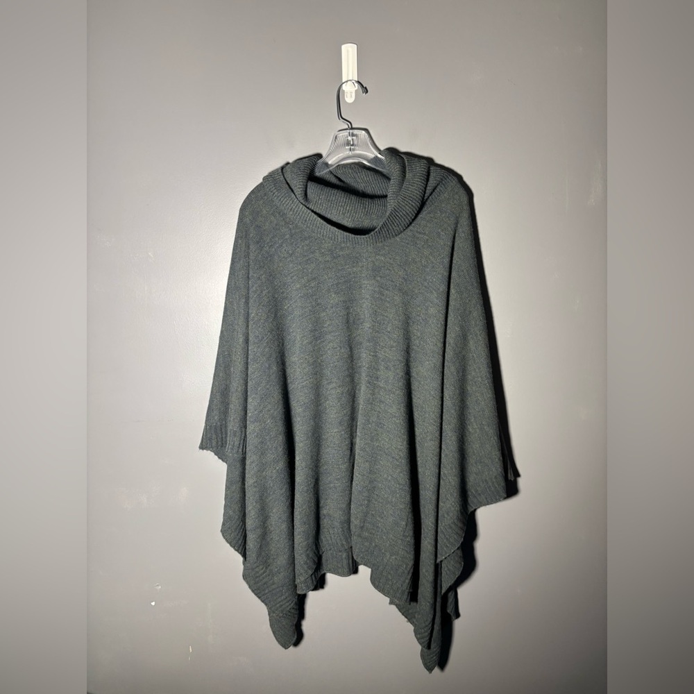 Mersea Turtlneck Ribbed Poncho